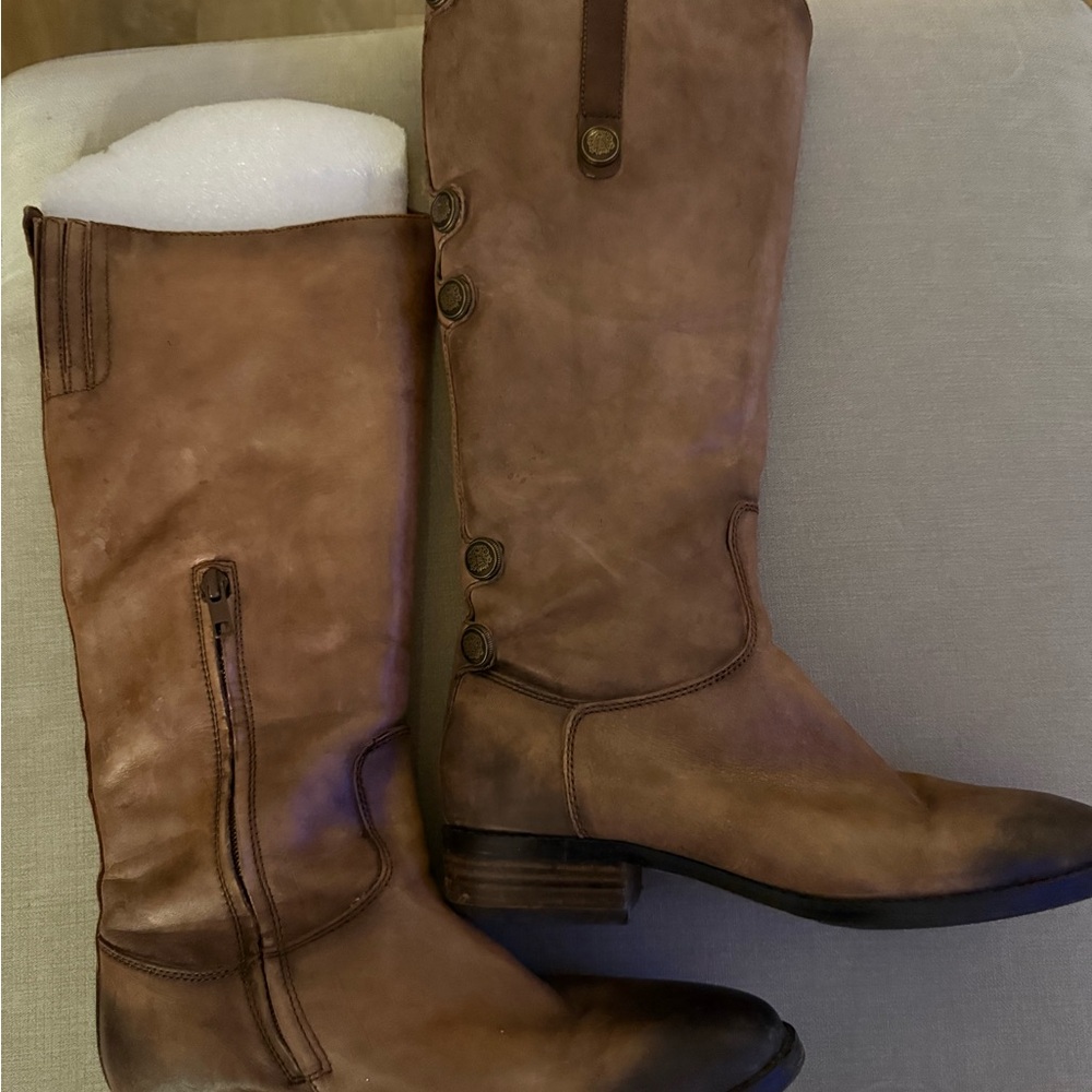 Brown Knee-High Leather Boots